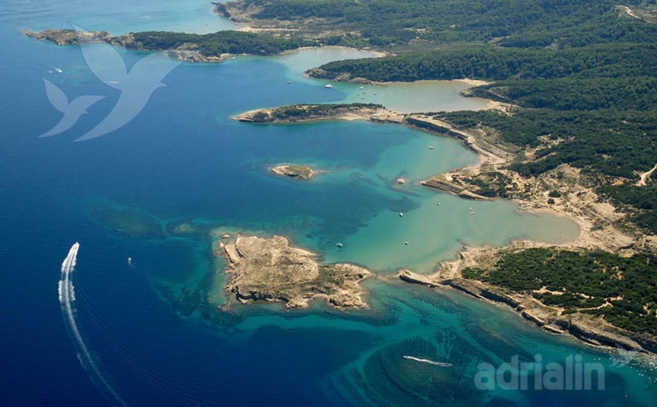 Apartmani Ivana Lopar Bagian luar foto