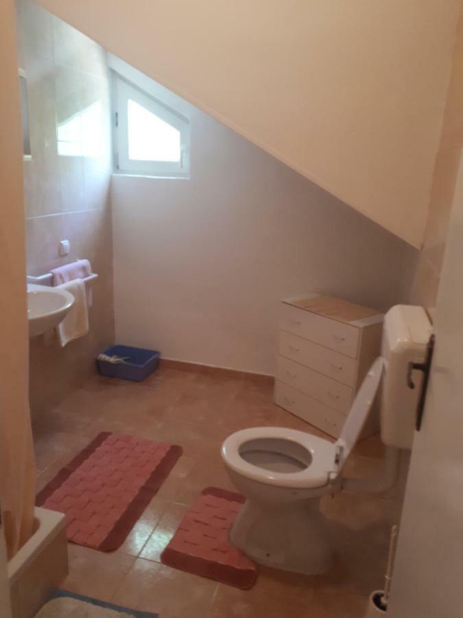 Apartmani Ivana Lopar Bagian luar foto