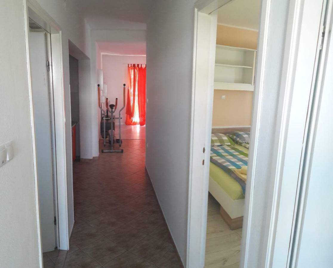 Apartmani Ivana Lopar Bagian luar foto